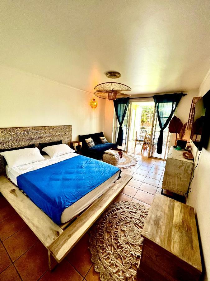 Beau Studio Renove Au Sein D'Un Magnifique Complexe Hotelier Сен-Лу Екстериор снимка